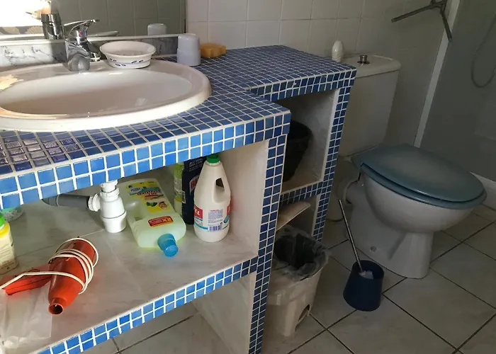 Hotes Carpe Diem * Santa-Maria-Poggio (Corsica)